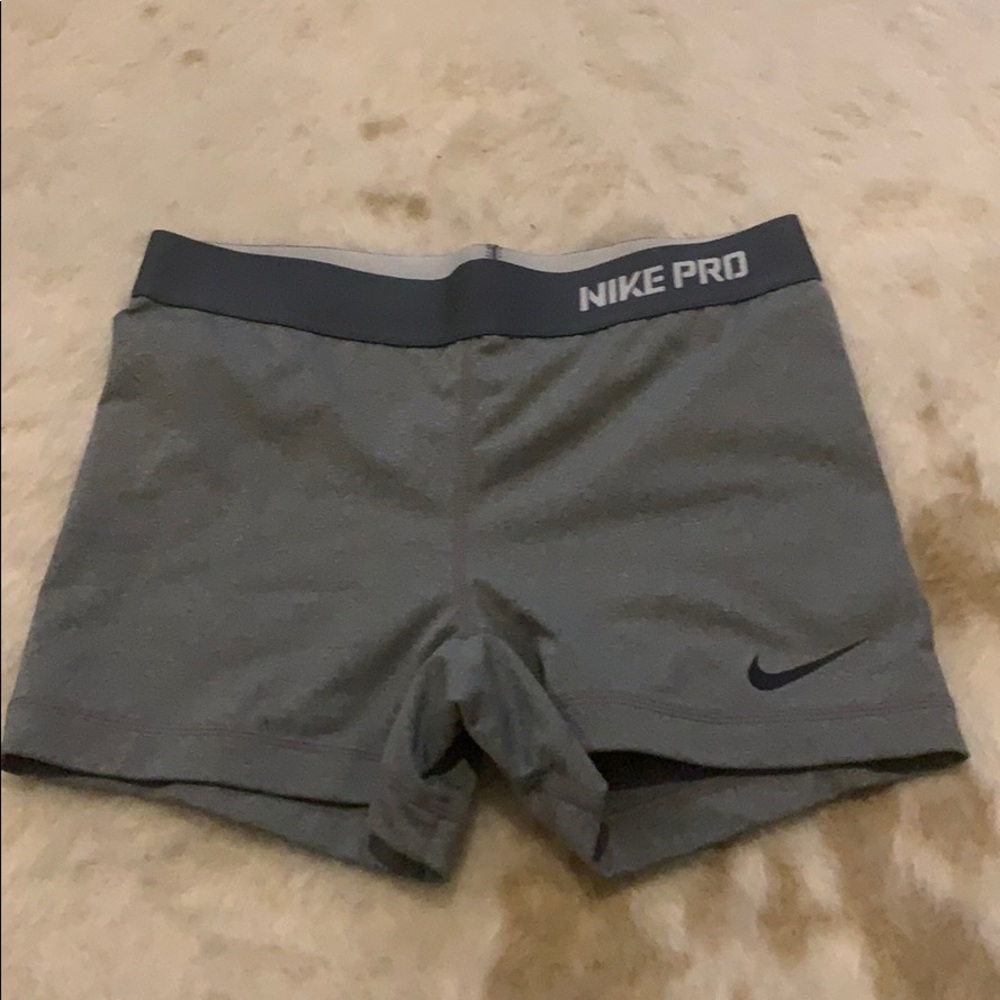 Nike pro spanks